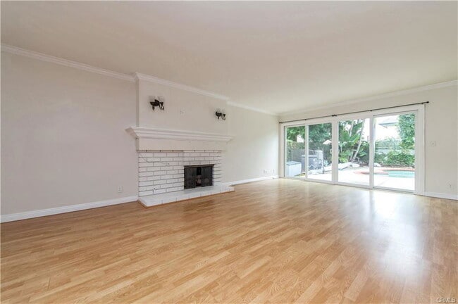 Photo - 15305 Moulins Cir