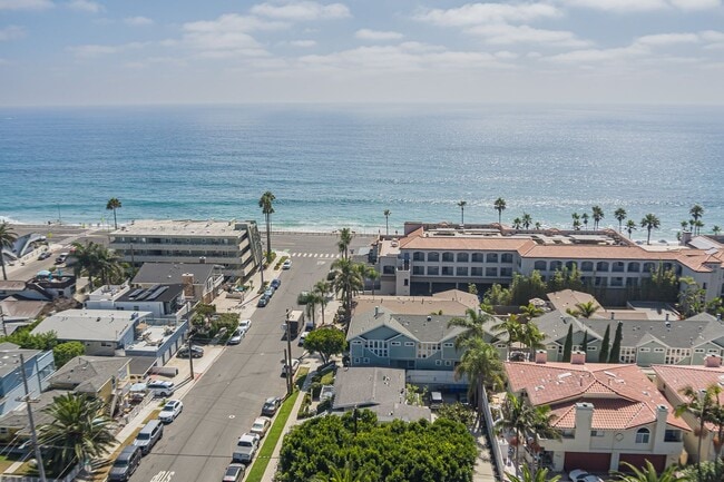 Photo - Carlsbad Village Furnished 2 bedroom/2 bath Long Term