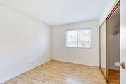 Photo - Rare Shorecliff Villas for rent.  2 bd / 2... House