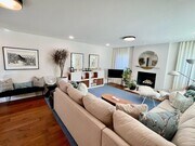 Photo - 2166 E Valley Rd House