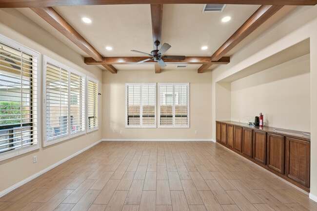 Photo - 444 Via Milano