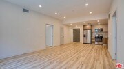 Photo - 1540 S Hayworth Ave Unit 202