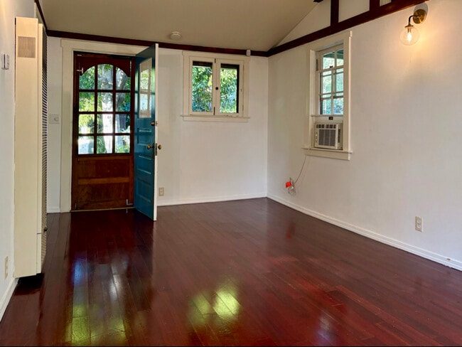 Photo - 5273 Mt Royal Dr