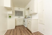 Photo - 1601 N Normandie Ave