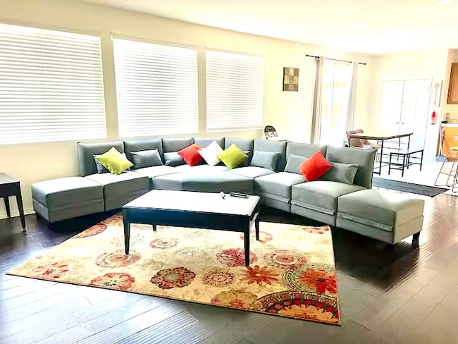 Photo - 13166 Monrovia St