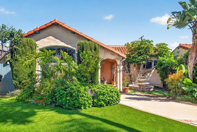 Photo - 2940 Cardiff Ave