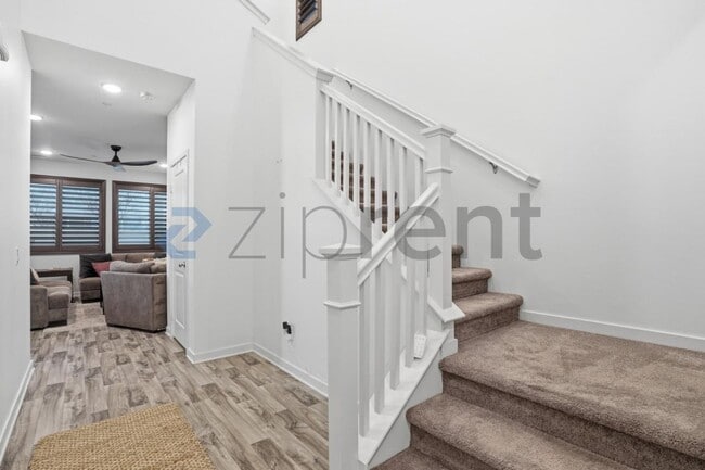 Photo - 1607 Jedediah Pl