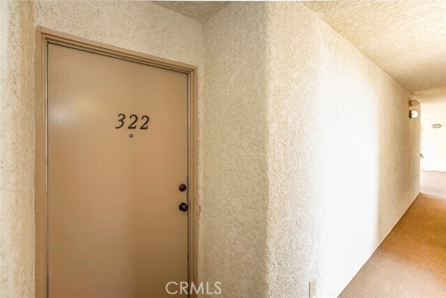 Photo - 5325 Newcastle Ave Unit 322