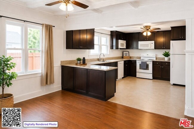 Photo - 1380 W 30th St