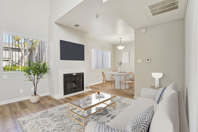 Building Photo - Lemoli Apartments