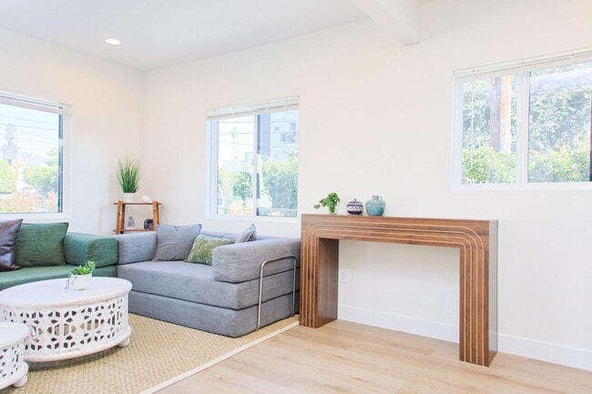 Photo - NEW CONSTRUCTION 1 BED + 1 BATH APARTMENTS IN HIGHLAND PARK!