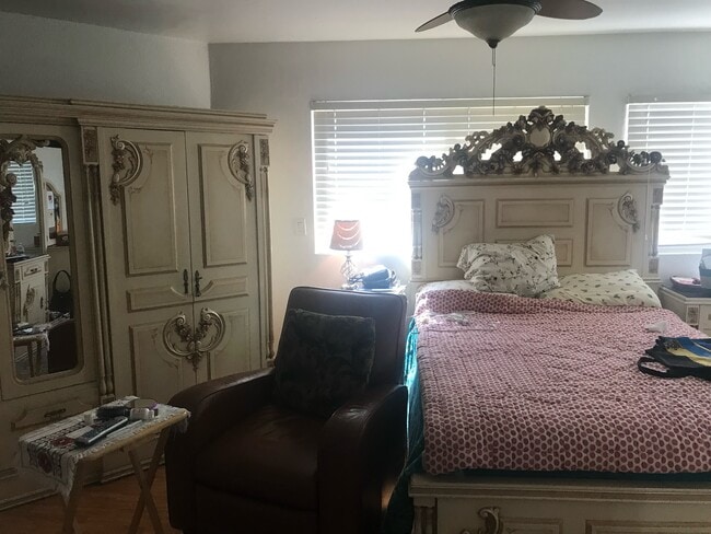 Photo - 2201 Saint Louis Ave Unit 104C