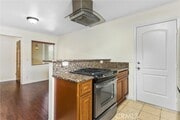 Photo - 2960 Sterling St