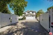 Photo - 5114 Cedros Ave House