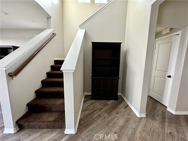 Photo - 200 Cascade Terrace