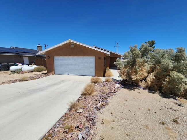 3 bedroom 2 bath - 3 bedroom 2 bath House