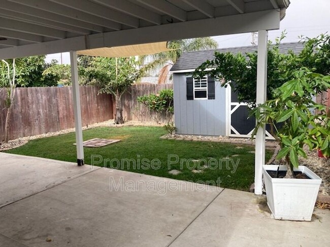 Photo - 1209 Langford St