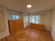 Photo - 894 S Los Robles Ave