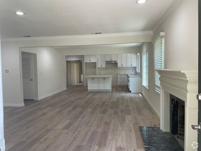 Building Photo - AMAZING PASADENA HOME- COMPLETELY REMODELED