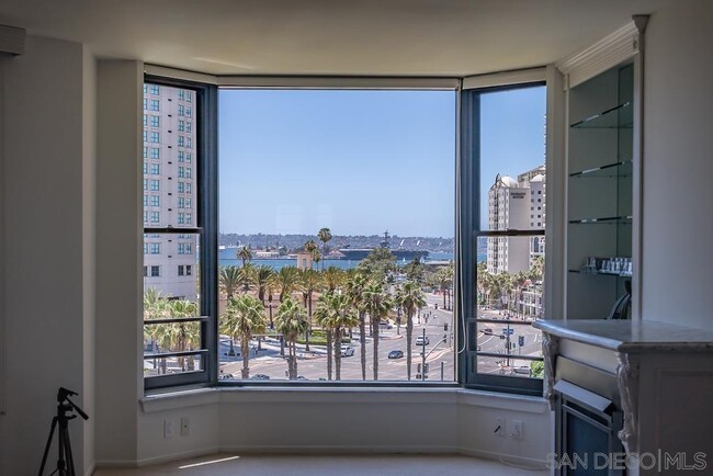 Photo - 500 W Harbor Dr Condo Unit 720
