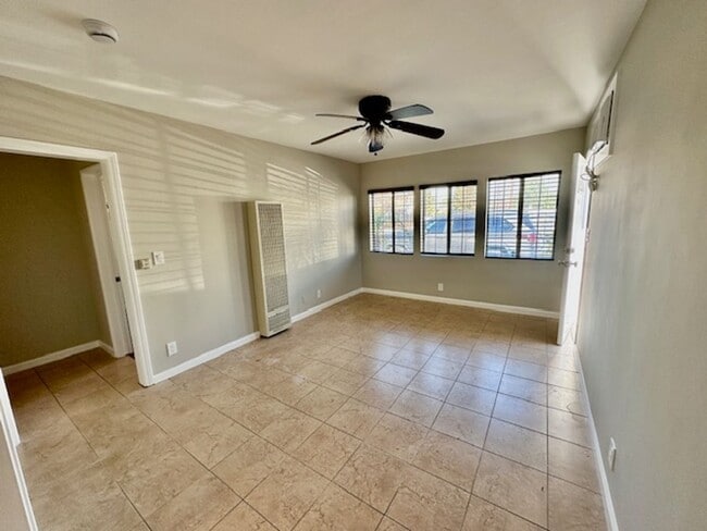 Photo - Oxnard ( M ) Unit # A