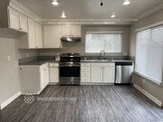 Photo - 2895 Myers St