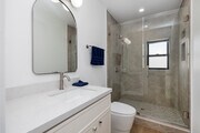 1BD, 1BA - 720SF - Bathroom - The Coastal Apartments