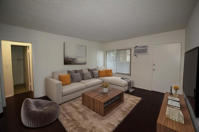 Photo - 4201 Arch Dr Unit 01