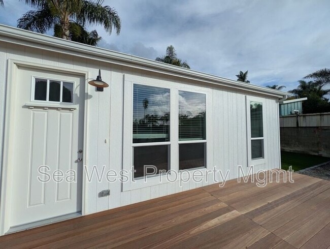 Building Photo - 767 Del Riego Ave