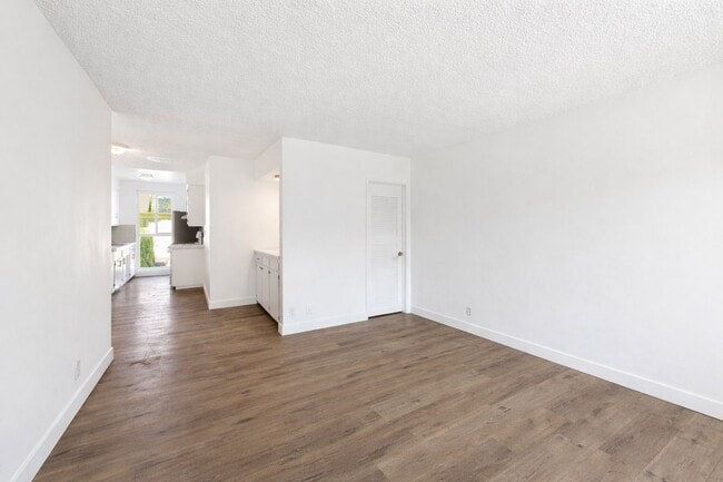 Photo - 6828 Fulton Ave Unit 7