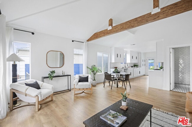 Photo - 2815 S Holt Ave