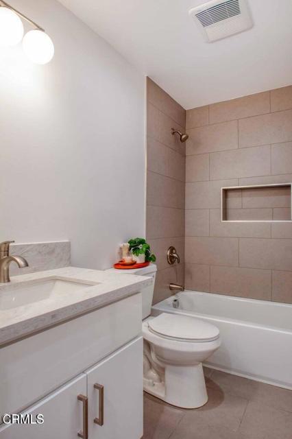 Photo - 2333 Langdale Ave