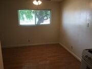 Photo - 117 N Tustin Ave