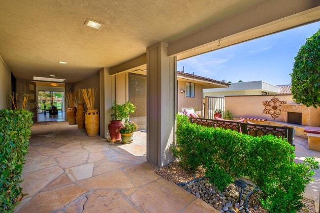 Photo - 30 Columbia Dr