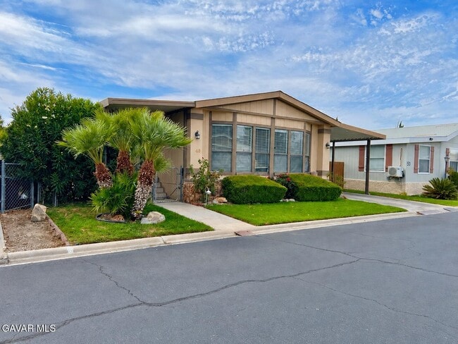 Photo - 849 E Avenue I