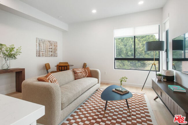 Photo - 10310 Santa Monica Blvd Unit 612