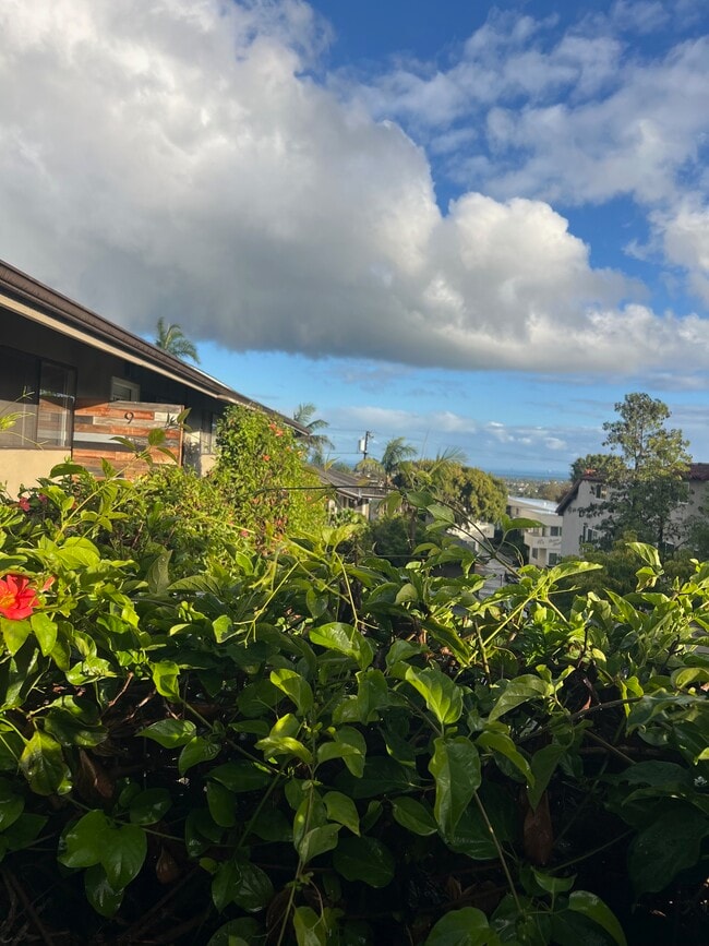 Photo - 521 E Arrellaga St Unit 11