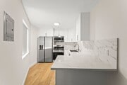 Photo - 231 E Hyde Park Blvd Unit 1
