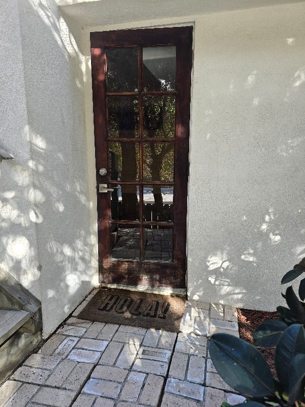 Building Photo - 3345 Oliphant St