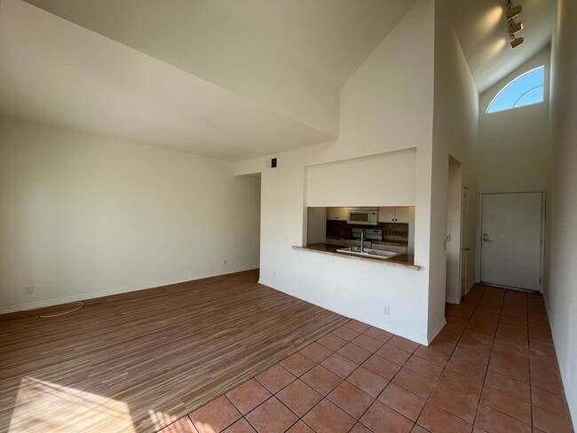 Photo - Upgraded 2+2 w/in-unit laundry + water + t...