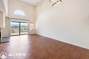 Photo - The Perfect Blend of Space, Style & Locati... House