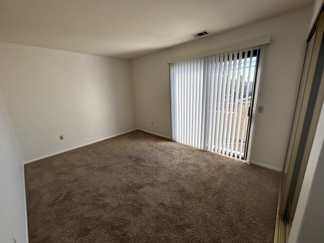 Photo - 4576 Hawley Blvd