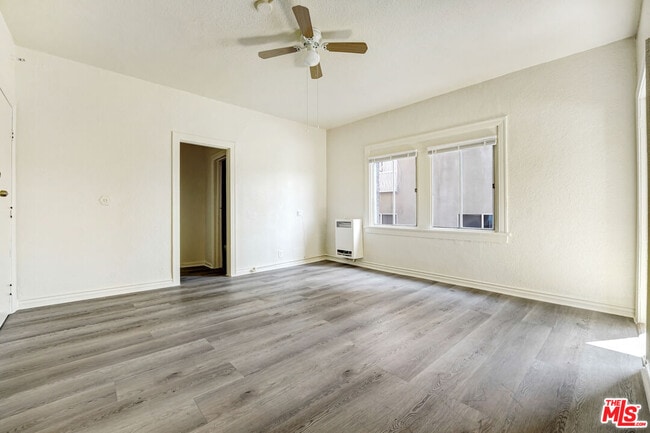Photo - 807 S Fedora St Unit 205