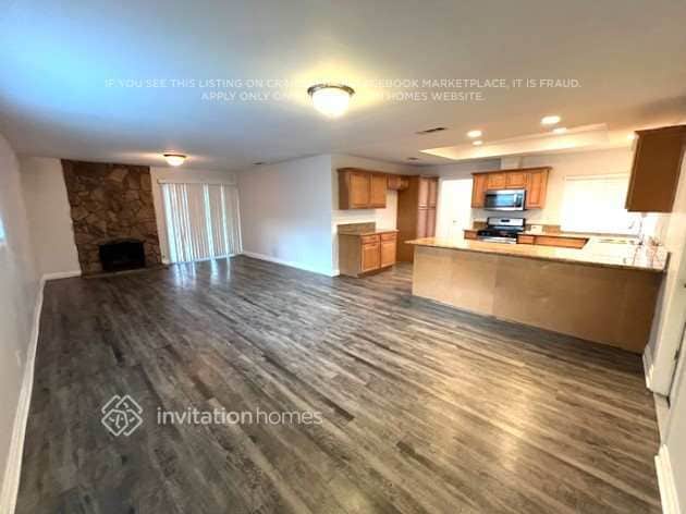 Photo - 1070 Country Club Ln