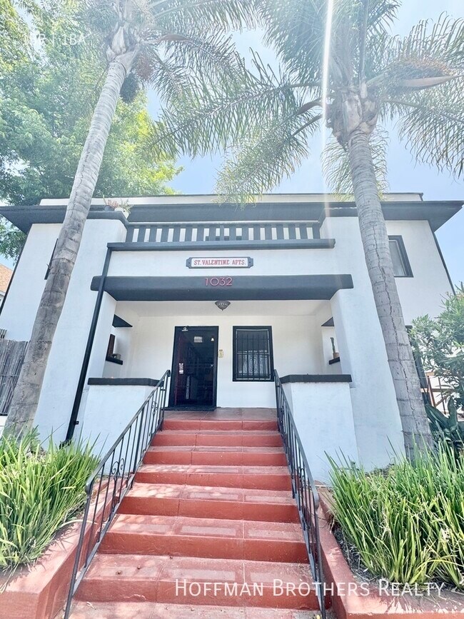 Photo - 1032 Albany St Unit 10