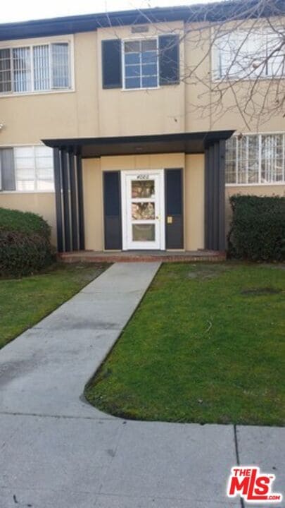 Building Photo - 4121 Santo Tomas Dr Unit A