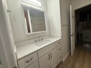 Private Bathroom - 508 E Grove Ave House