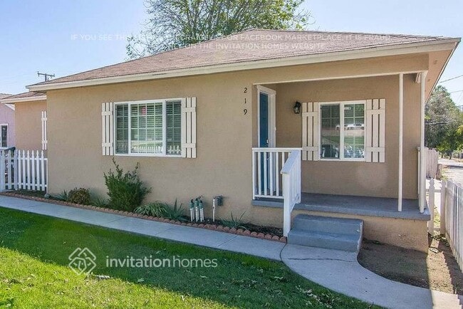 Building Photo - 219 E 46th St