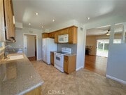 Photo - 1338 E Cypress Ave House