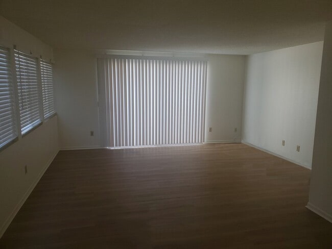 Photo - 3704 Promontory St Unit 1